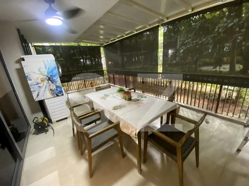 3 Bed Condo for Sale in  Lakeville - Image 5