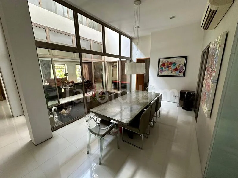 5 Bed Terraced House (Landed) for Sale in  Serangoon Garden Estate - Image 3