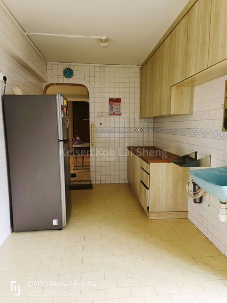 4 Room (4A) HDB for Sale in  402 Jurong West Street 42 - Image 7