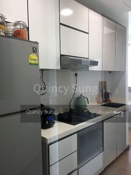 2 Bed Condo for Rent in Suites @ Surrey - Image 4