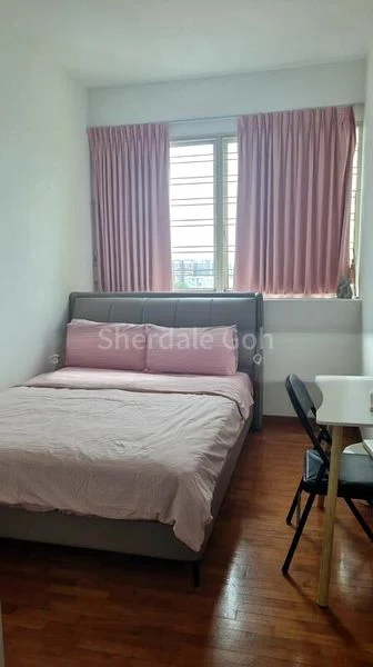 Common Room (Condo) for Rent in  Sunglade - Image 7