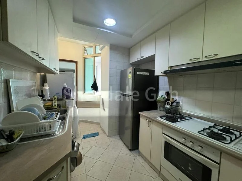 Common Room (Condo) for Rent in  Sunglade - Image 5