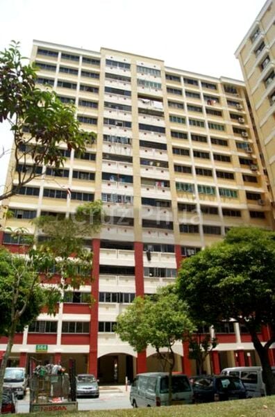 Executive HDB for Rent in 564 Hougang Street 51 - Image 7