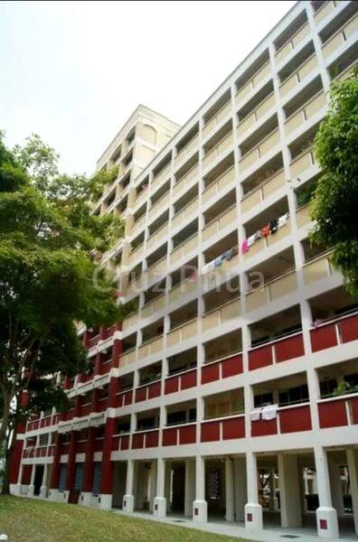 Executive HDB for Rent in 564 Hougang Street 51 - Image 8