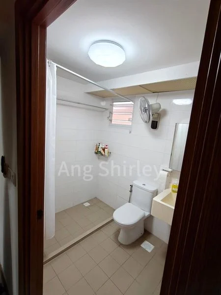 Master Room (HDB) for Rent in  451B Bukit Batok West Avenue 6 - Image 4