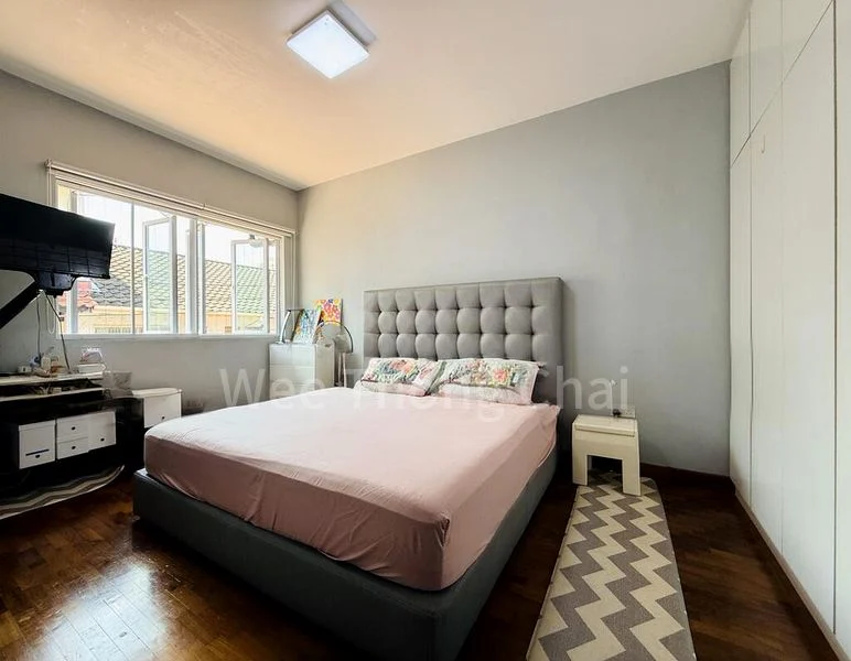 3 Bed Terraced House (Landed) for Sale in  Bishan Street 24 - Image 2