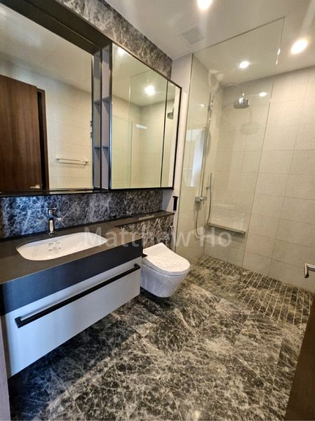 2 Bed Condo for Sale in  Parksuites - Image 9