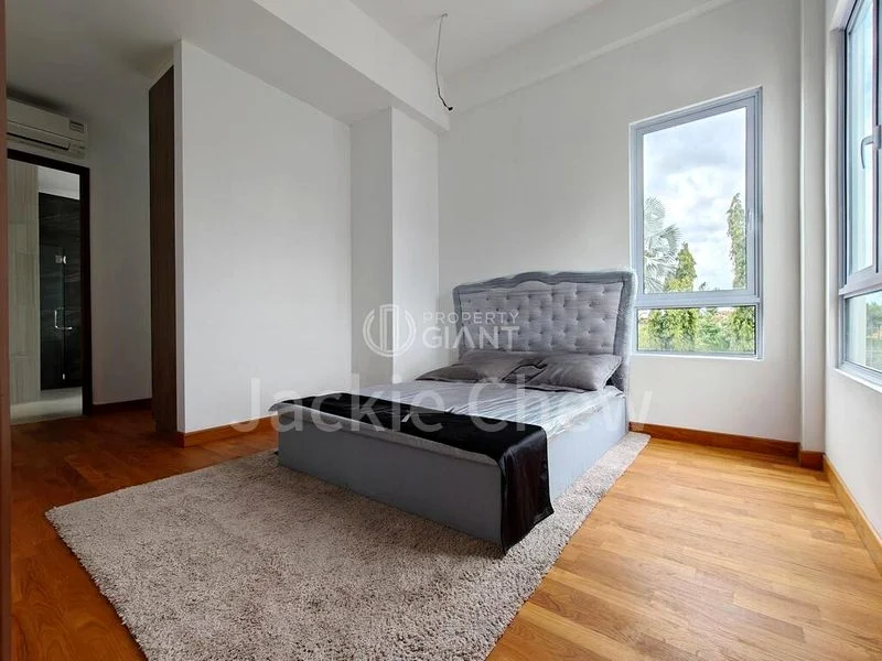 6 Bed Semi-Detached House (Landed) for Sale in  Toh Estate - Image 6