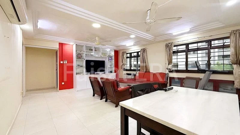 5 Room (5I) HDB for Sale in  55 Strathmore Avenue - Image 2