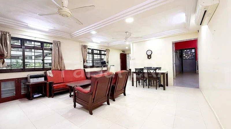 5 Room (5I) HDB for Sale in  55 Strathmore Avenue - Image 1