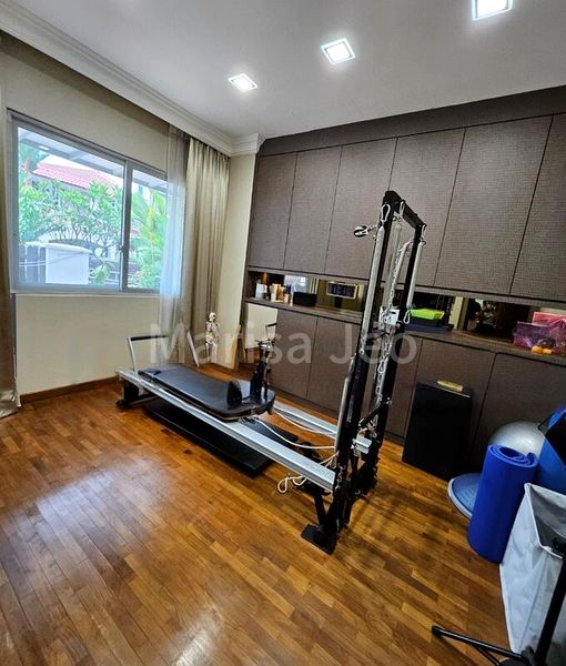 5 Bed Semi-Detached House (Landed) for Sale in  Upper Bukit Timah Road - Image 4