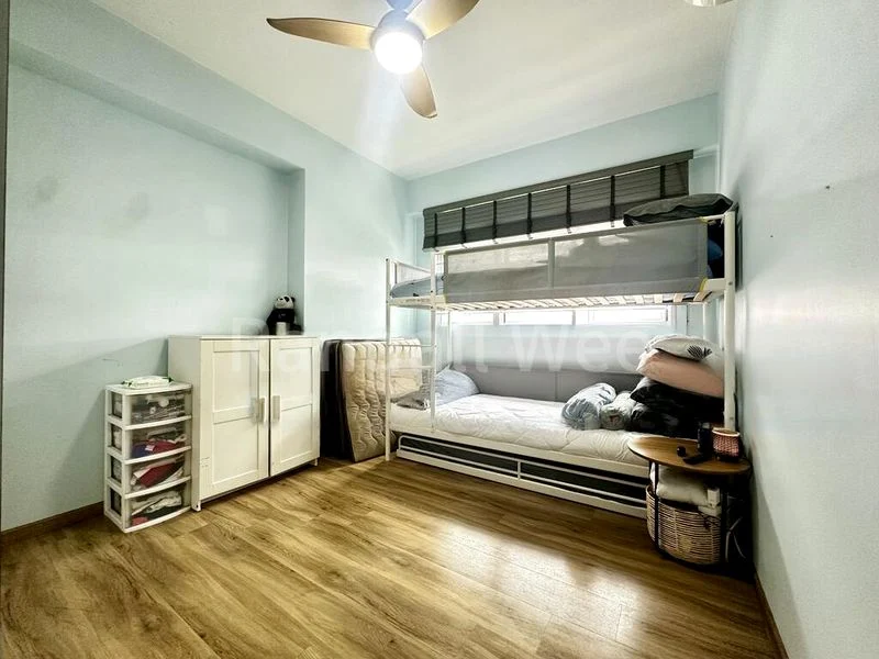 5 Room (5I) HDB for Sale in  439A Bukit Batok West Avenue 8 - Image 10