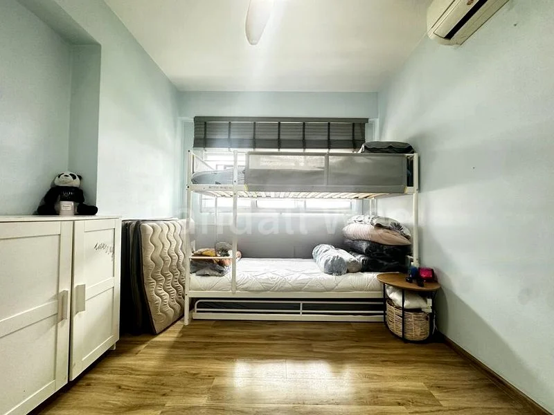 5 Room (5I) HDB for Sale in  439A Bukit Batok West Avenue 8 - Image 11