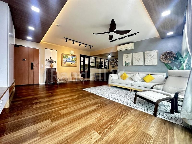 5 Room (5I) HDB for Sale in  439A Bukit Batok West Avenue 8 - Image 17