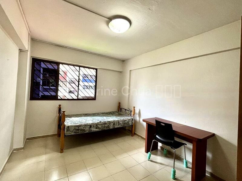 4 Room (4NG) HDB for Sale in  126 Serangoon North Avenue 1 - Image 9