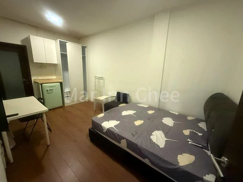 Master Room (Landed) for Rent in  Kimnan Park - Image 2