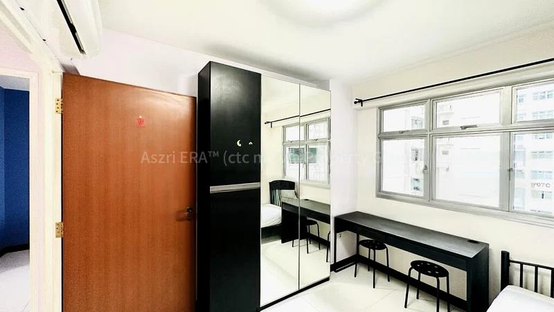 3 Room (3A) HDB for Rent in  210A Punggol Place - Image 4