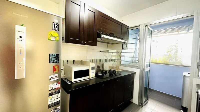 3 Room (3A) HDB for Rent in  210A Punggol Place - Image 8