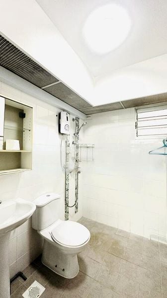 3 Room (3A) HDB for Rent in  210A Punggol Place - Image 3