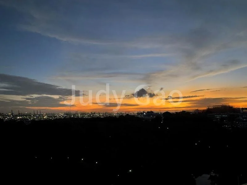 2 Bed Condo for Sale in Normanton Park - Image 9