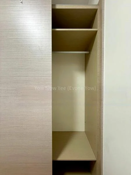 Room (Condo) for Rent in  Montebleu - Image 4