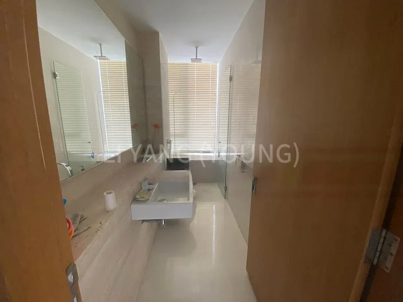 4 Bed Condo for Rent in  Ardmore II - Image 6