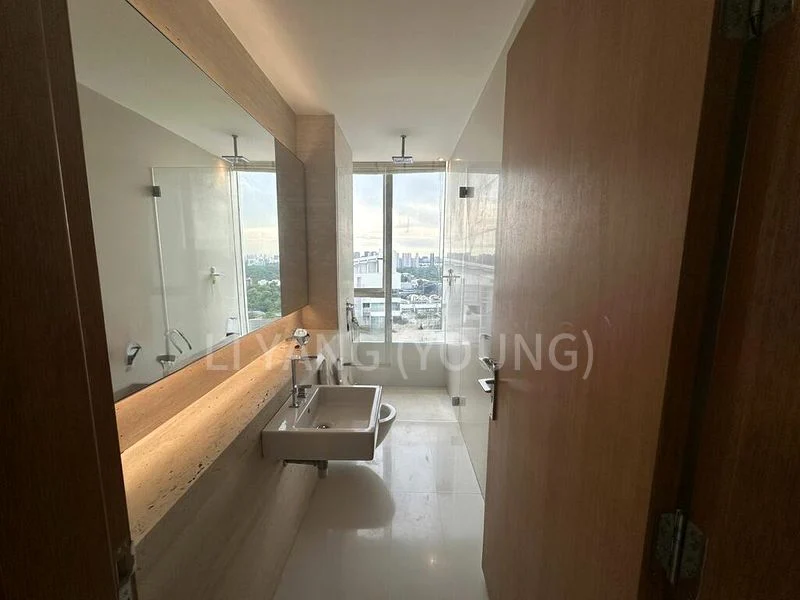 4 Bed Condo for Rent in  Ardmore II - Image 9