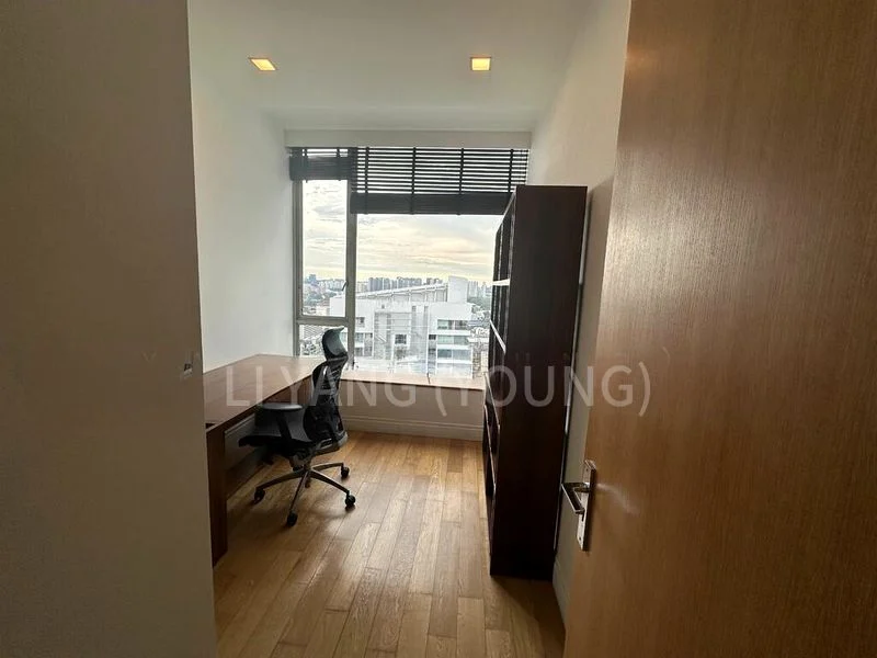 4 Bed Condo for Rent in  Ardmore II - Image 8