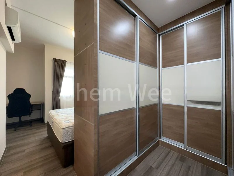 5 Room (5I) HDB for Rent in  160B Punggol Central - Image 8