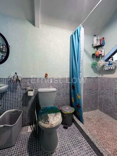 7 Bed Semi-Detached House (Landed) for Sale in Golden Palms - Image 14