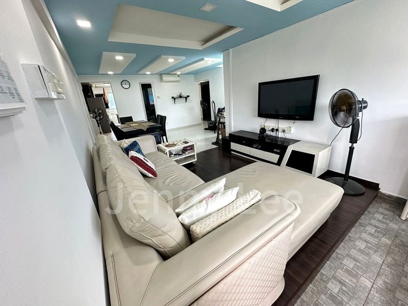 4 Room (4A) HDB for Rent in  137 Yishun Ring Road - Image 4