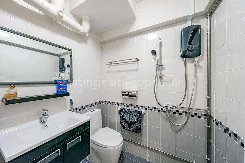 3 Room (3STD) HDB for Sale in 637 Veerasamy Road - Image 10