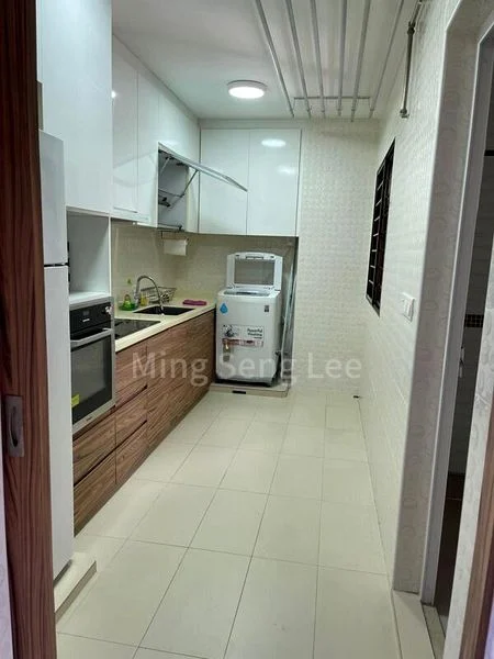 Common Room (HDB) for Rent in  89 Tanglin Halt Road - Image 3