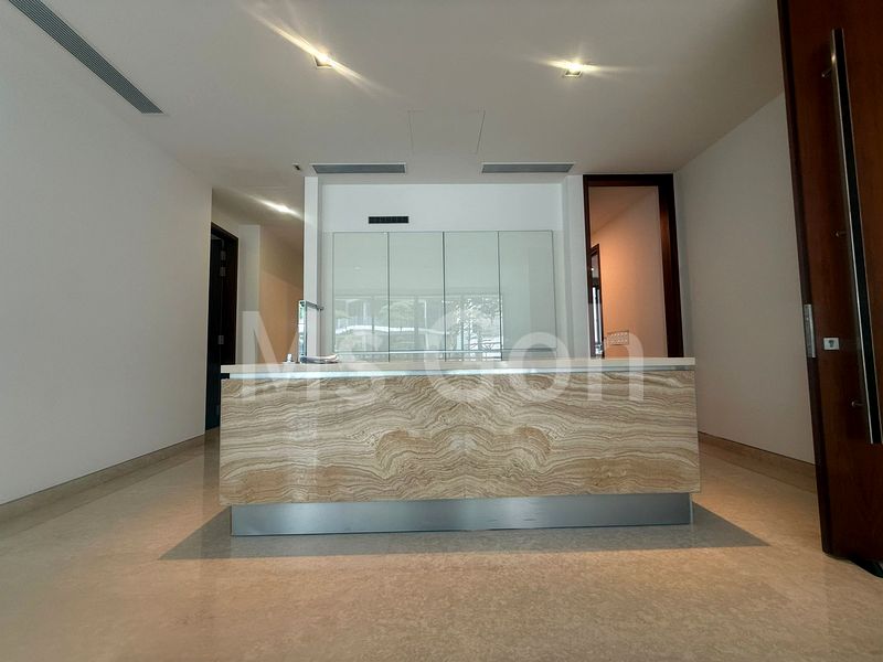 4 Bed Condo for Rent in  Sage - Image 5