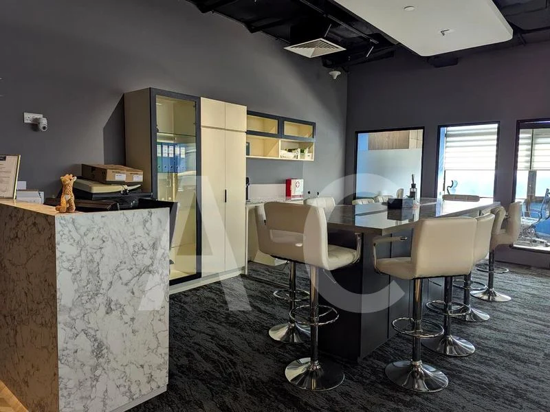 Office for Rent: SLF Building - Image 2