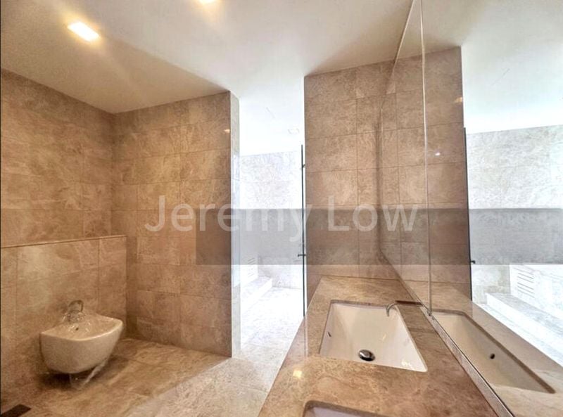 7 Bed Bungalow (Landed) for Sale in  Coral Island - Image 15