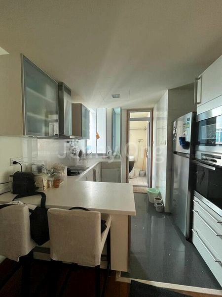 1 Bed Condo for Rent in  Cairnhill Crest - Image 3