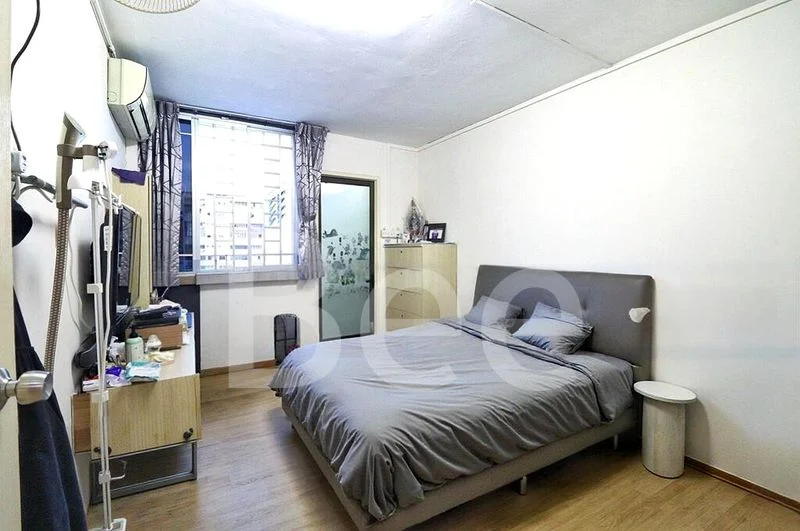 4 Room (4S) HDB for Sale in  319 Ubi Avenue 1 - Image 4