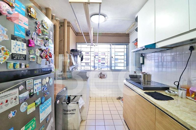 4 Room (4S) HDB for Sale in  319 Ubi Avenue 1 - Image 8