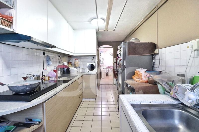 4 Room (4S) HDB for Sale in  319 Ubi Avenue 1 - Image 7