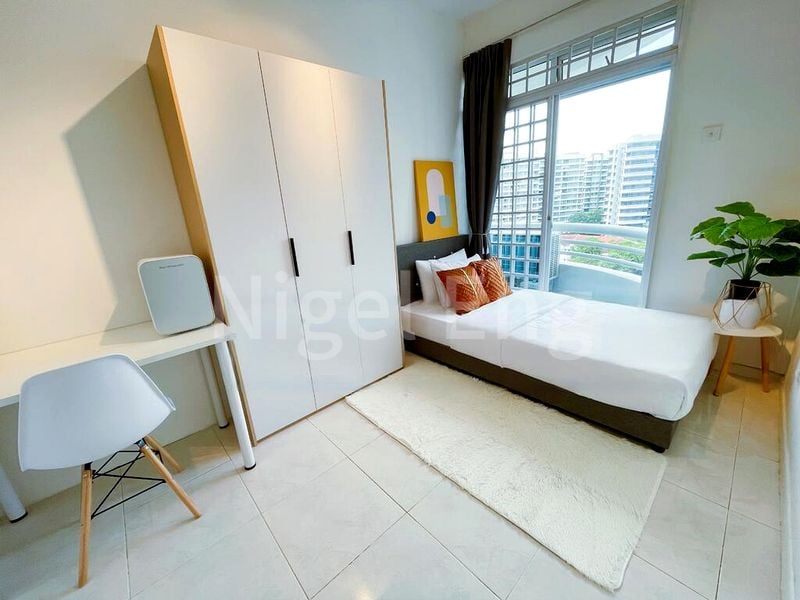 Room (Condo) for Rent in  Pasir Ris Crescent - Image 5