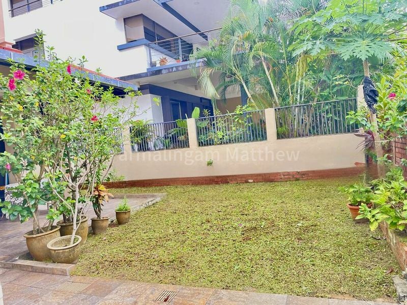 5 Bed Corner Terrace (Landed) for Sale in  Hoover Park - Image 11