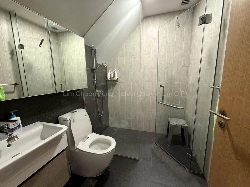 5 Bed Cluster House (Landed) for Sale in  Palacio - Image 2
