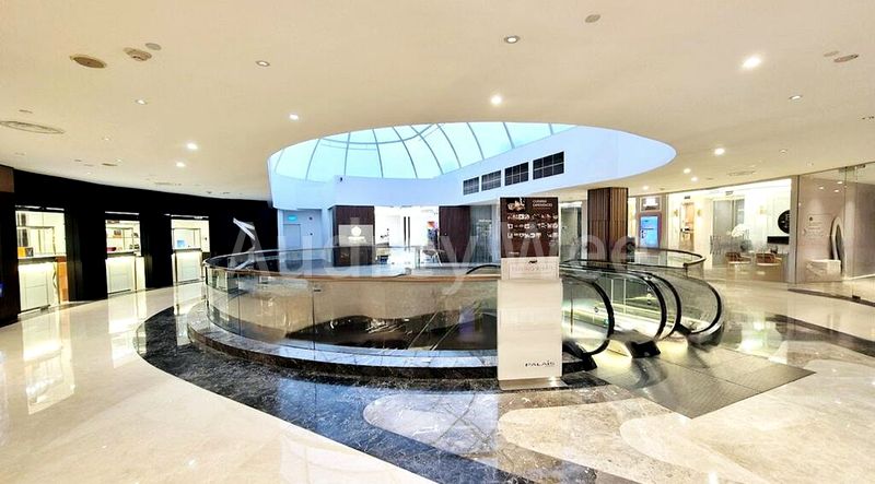 Shop / Shophouse for Rent: Palais Renaissance - Image 1