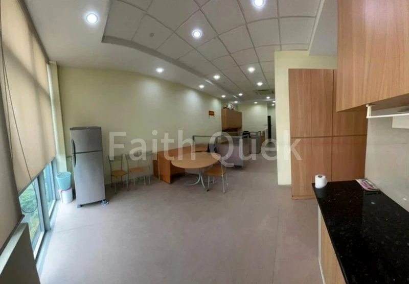 Light Industrial (B1) for Rent: Prestige Centre - Image 5