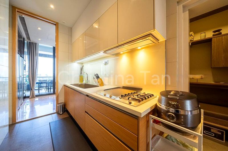 4 Bed Condo for Sale in  Nouvel 18 - Image 4