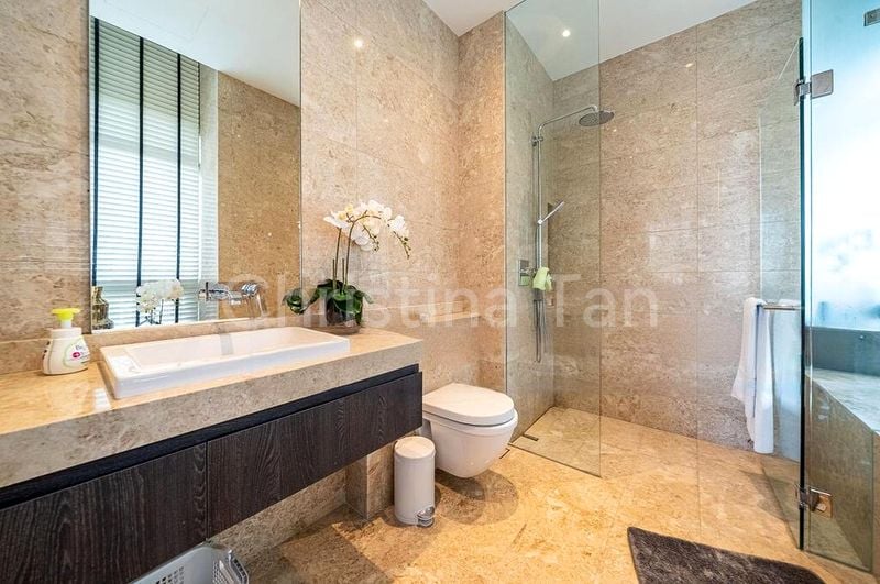 4 Bed Condo for Sale in  Nouvel 18 - Image 3