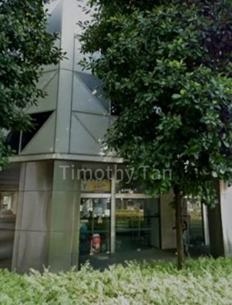 Mall Shop for Sale: Eon Shenton - Image 1