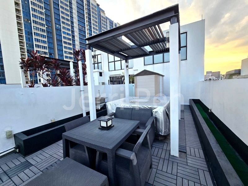 1 Bed Condo for Sale in  Le Somme - Image 1