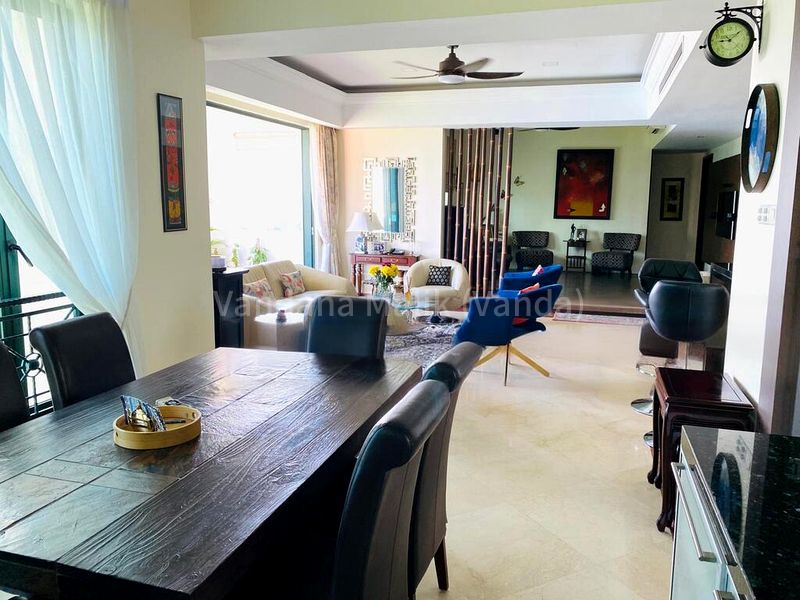 4 Bed Condo for Sale in  Pebble Bay - Image 8